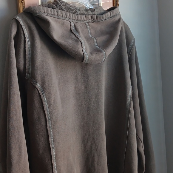 Life is Good Khaki olive green zip up Sweatshirt - Picture 6 of 7